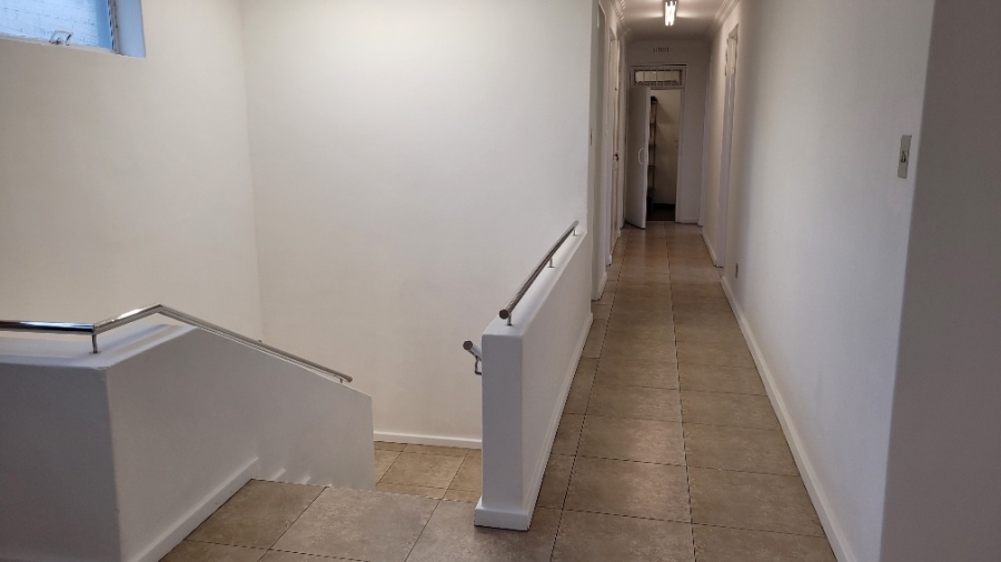To Let commercial Property for Rent in Paarden Eiland Western Cape